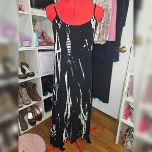 Xhilaration tie-dye maxi dress